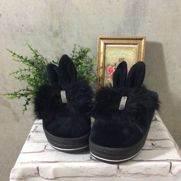 🎀FUR RABBIT BUNNY EAR SLIPPERS BLACK BLING SLEEP - Picture 2 of 8